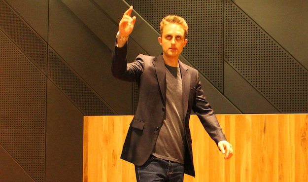 Tim Denning Addicted2Success - Changing The World Through Entrepreneurship
