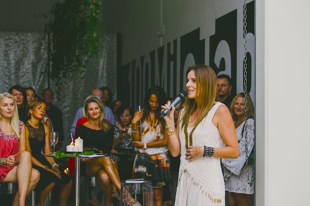 Lisa Messenger - Live & Love Book Launch - Tim Denning Interview