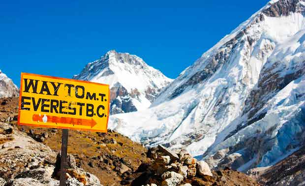 Mount Everest - Celebrating Success Mount Everest - Celebrating Success