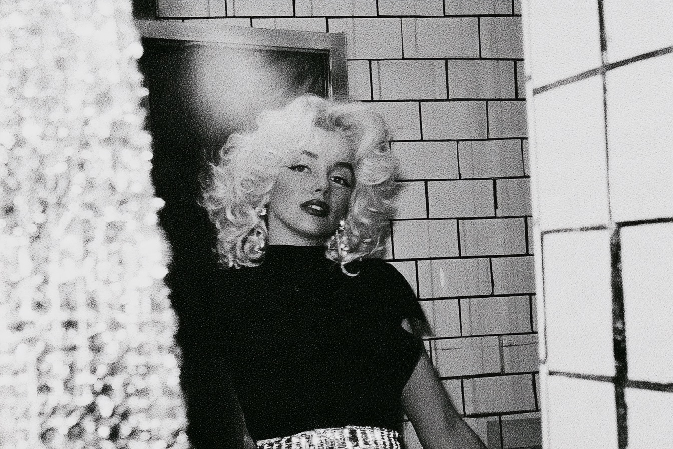 Marilyn Monroe Lookalike Dress Up
